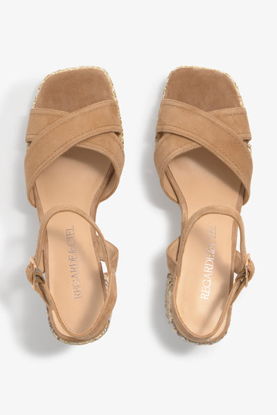ANNABEL-04 leather sandal in Cuoio with stitching and side buckle