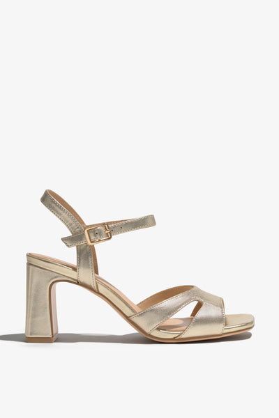 CHELLY-02 wingtip-heel sandal in platino leather with decorative heel