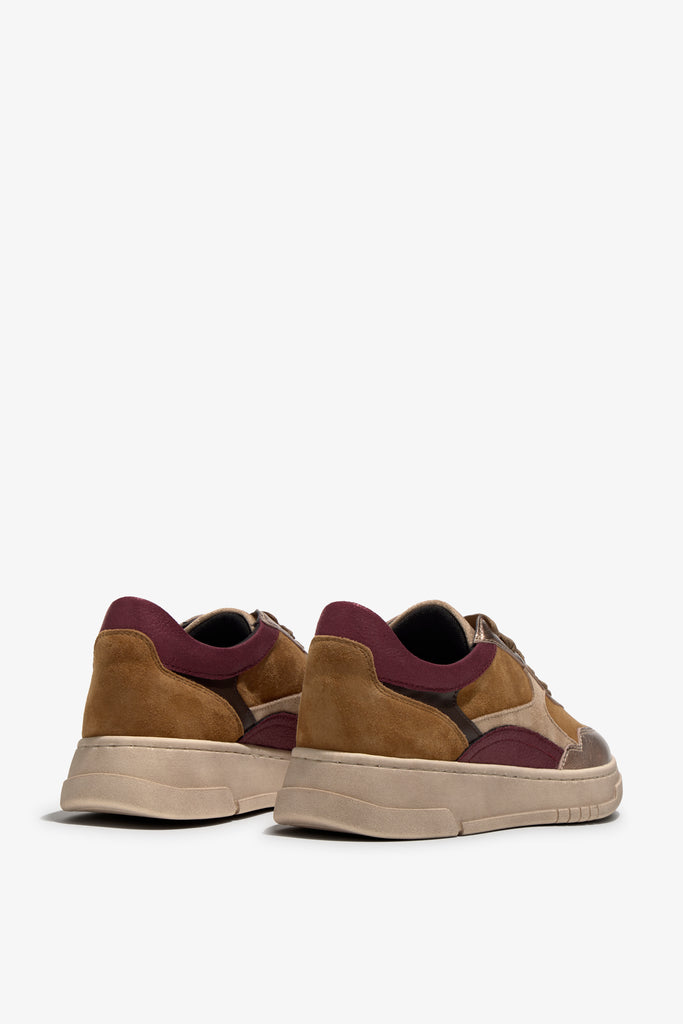 Caris-03 Brandy Cream