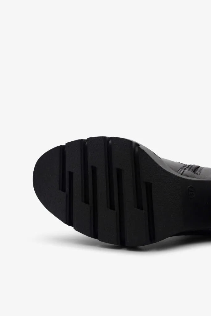 ELSIE-01 Black