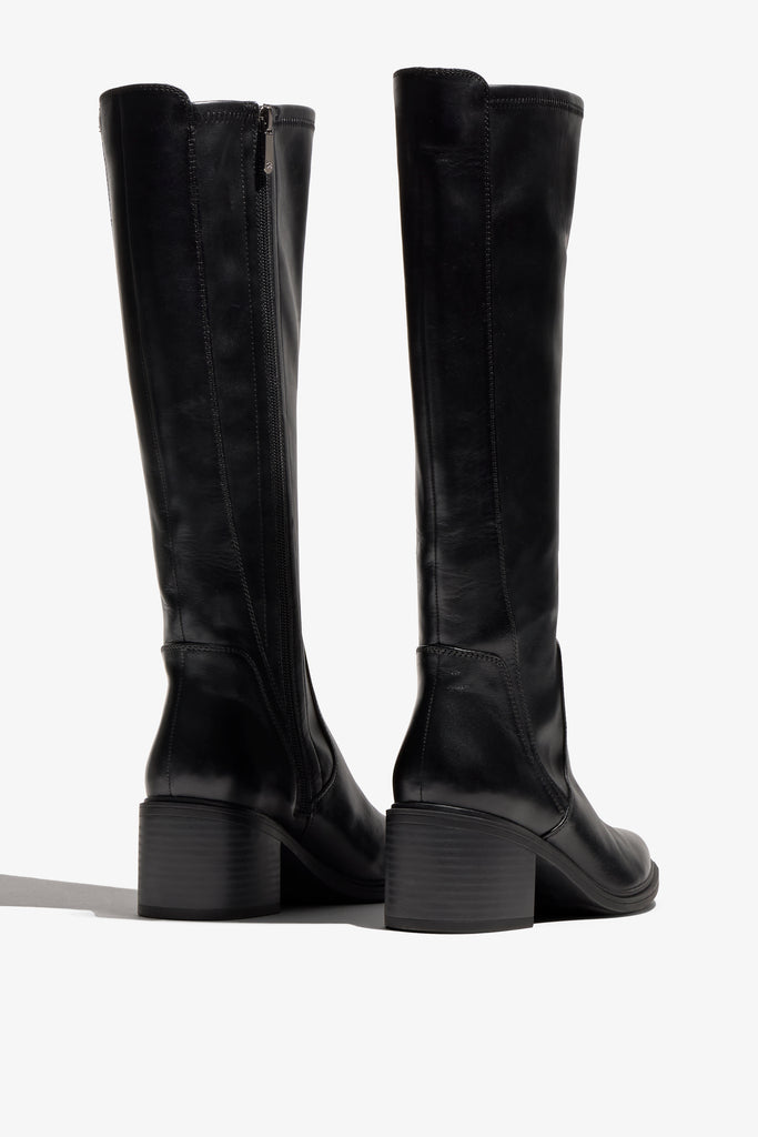 Elettra-04 Black