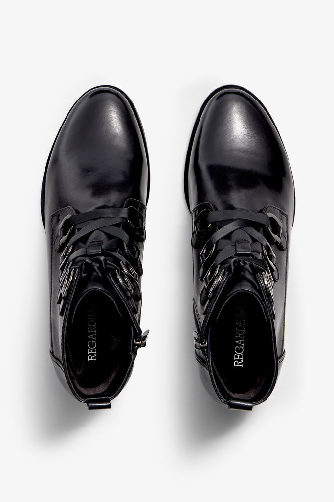 Jolene-30 Black