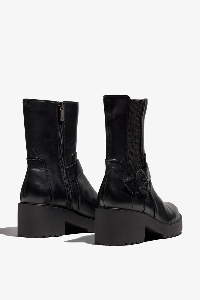 Paloma-03 Black