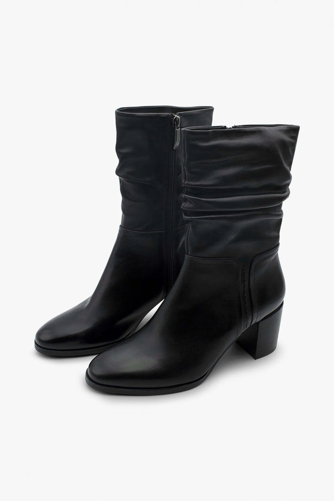 JOAN-11 Black