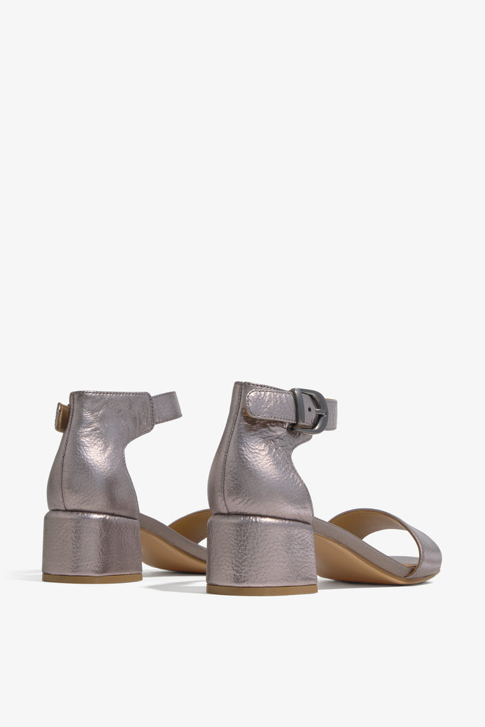 YEREMI-03 sandal in nocciola leather with block heel