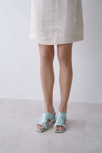 Color mint