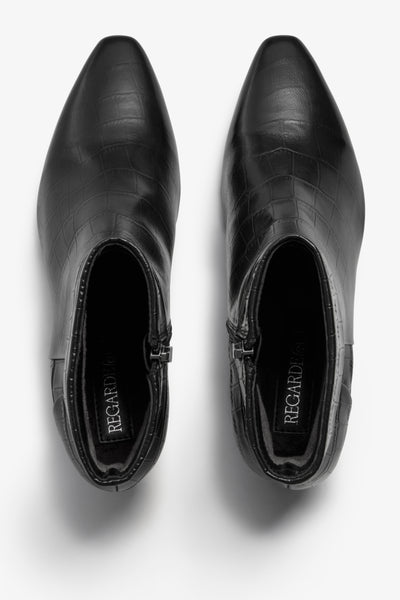 Barbara-01 Black