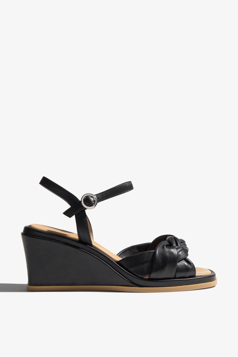 Eshe-01 Black