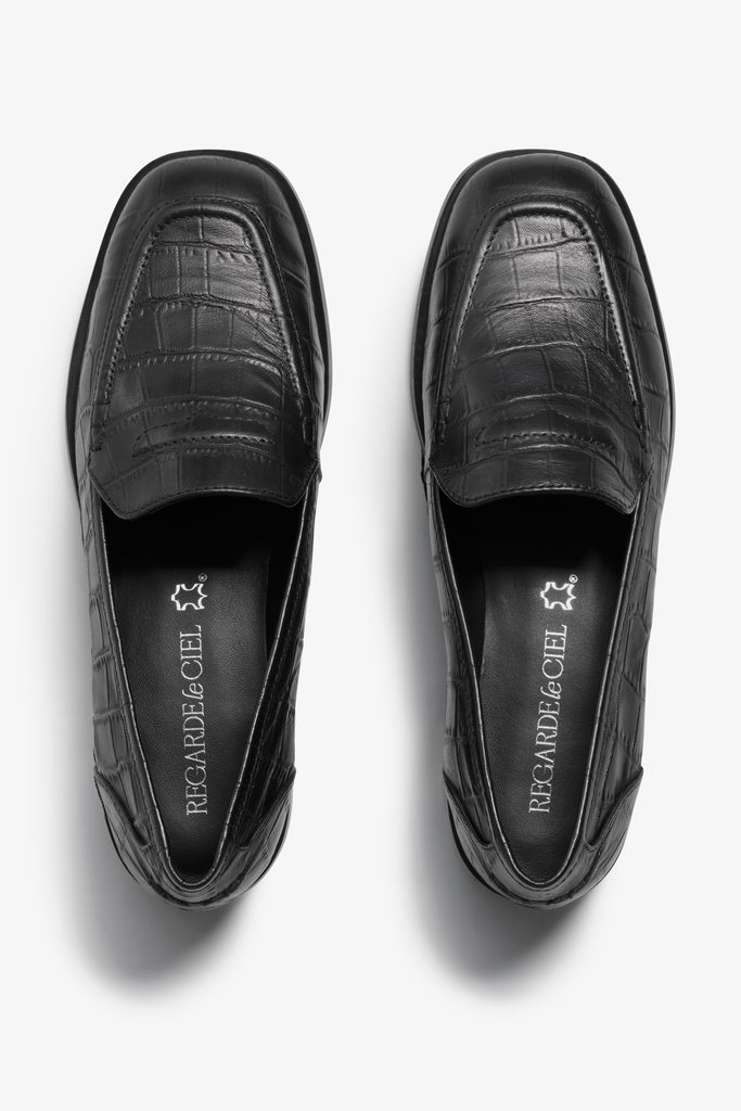 Etta black crocodile-leather loafer - top view