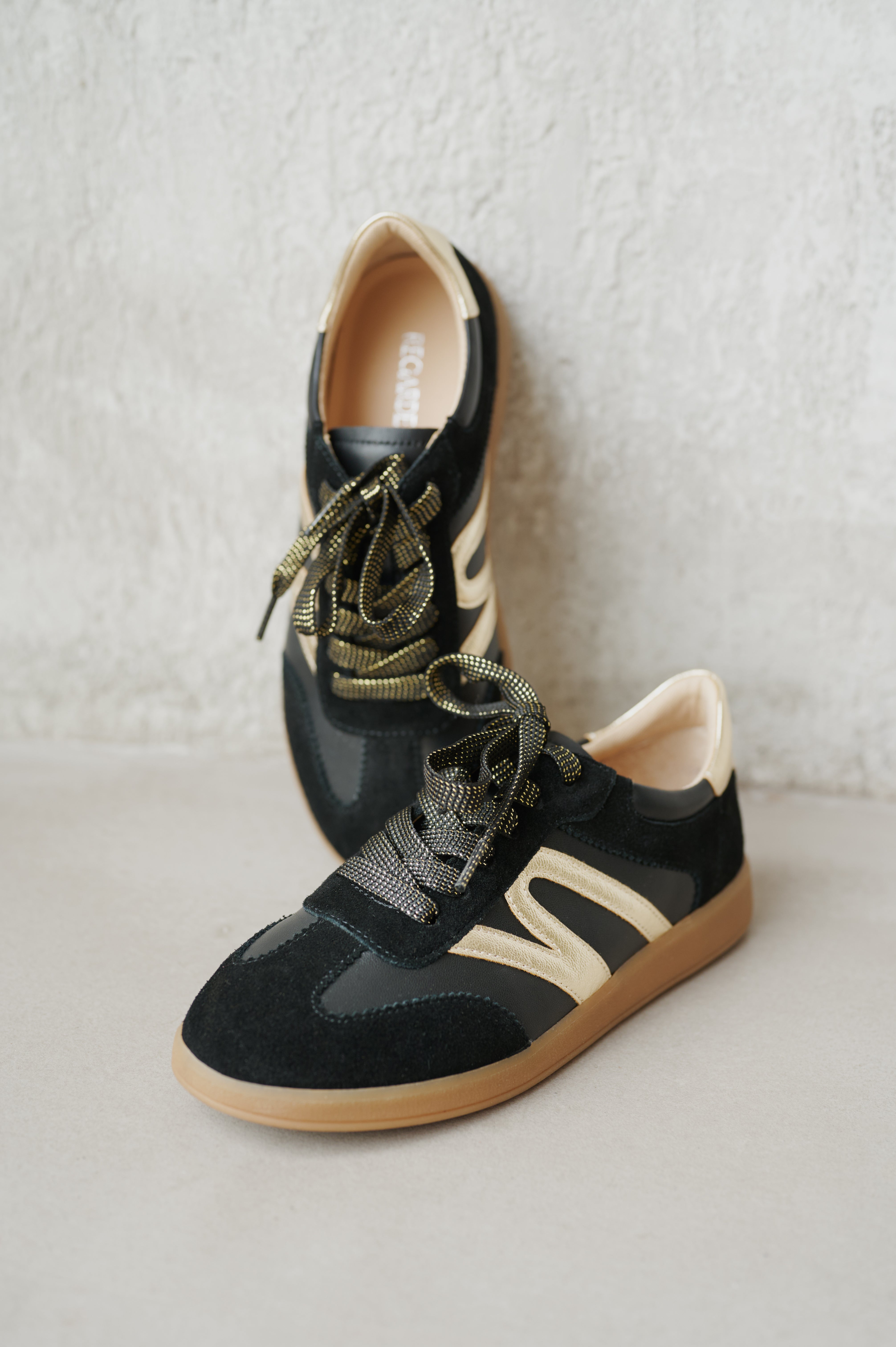 GRISEL-02 Black Leather Sneaker I Regarde Le Ciel – Regarde le Ciel