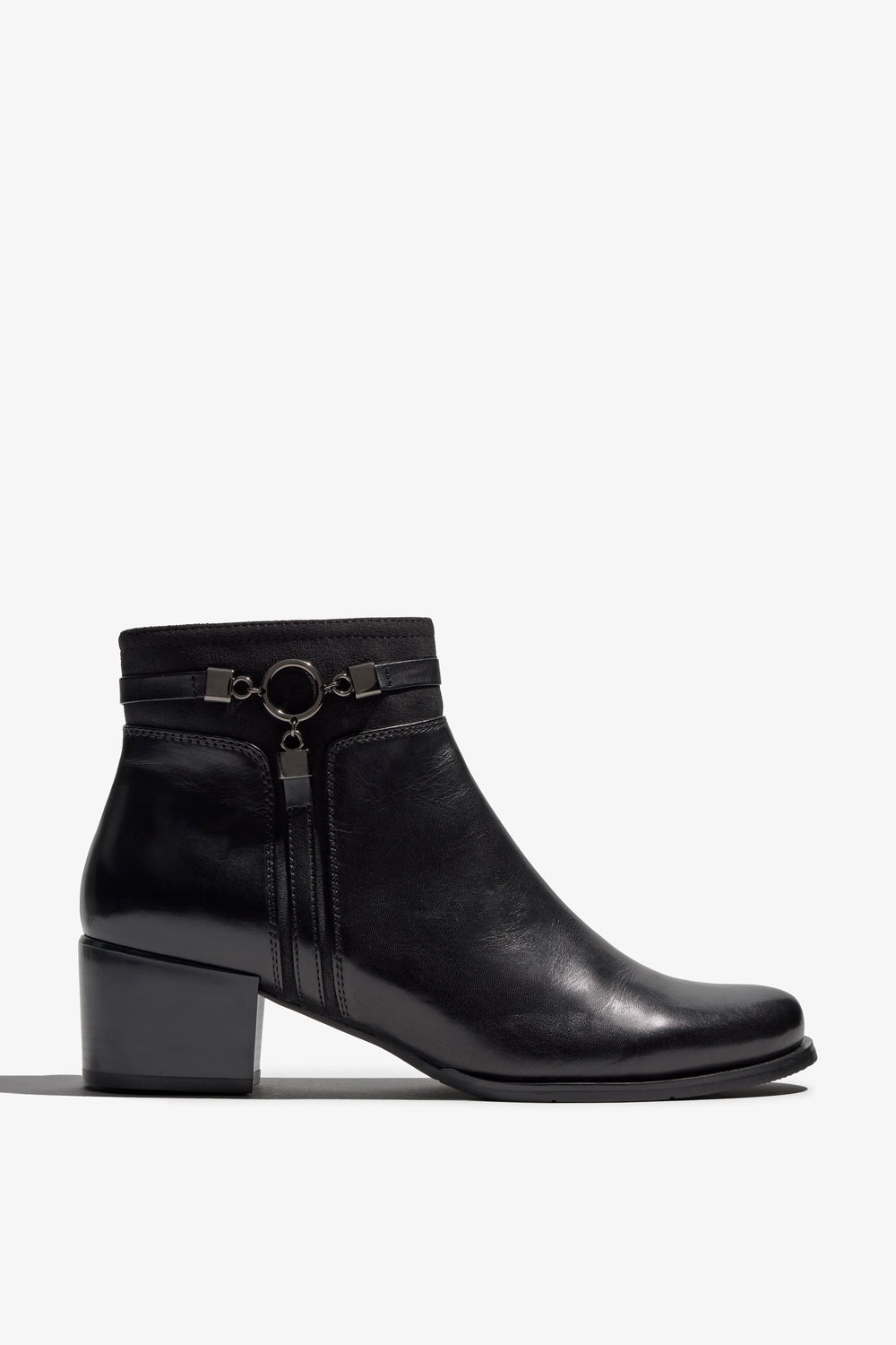Jolene-29 Black