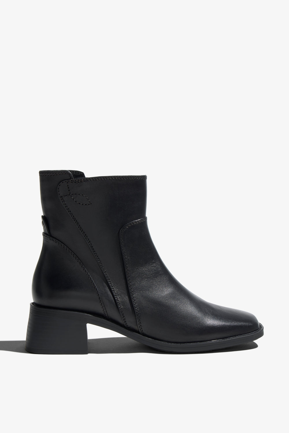 Lilla-01 Black
