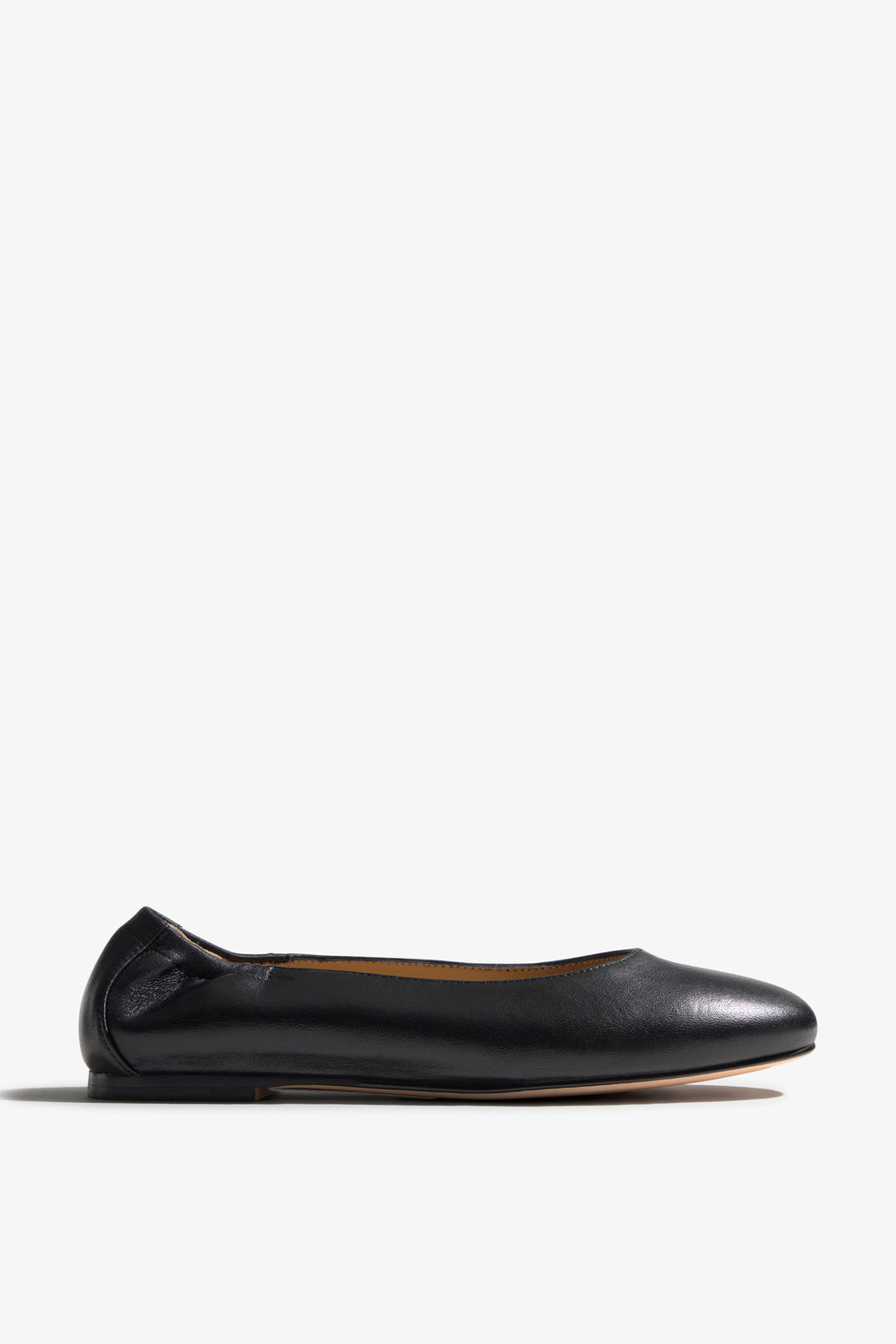 Reina-01 Black
