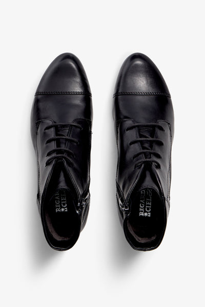 Stefany-123 Black