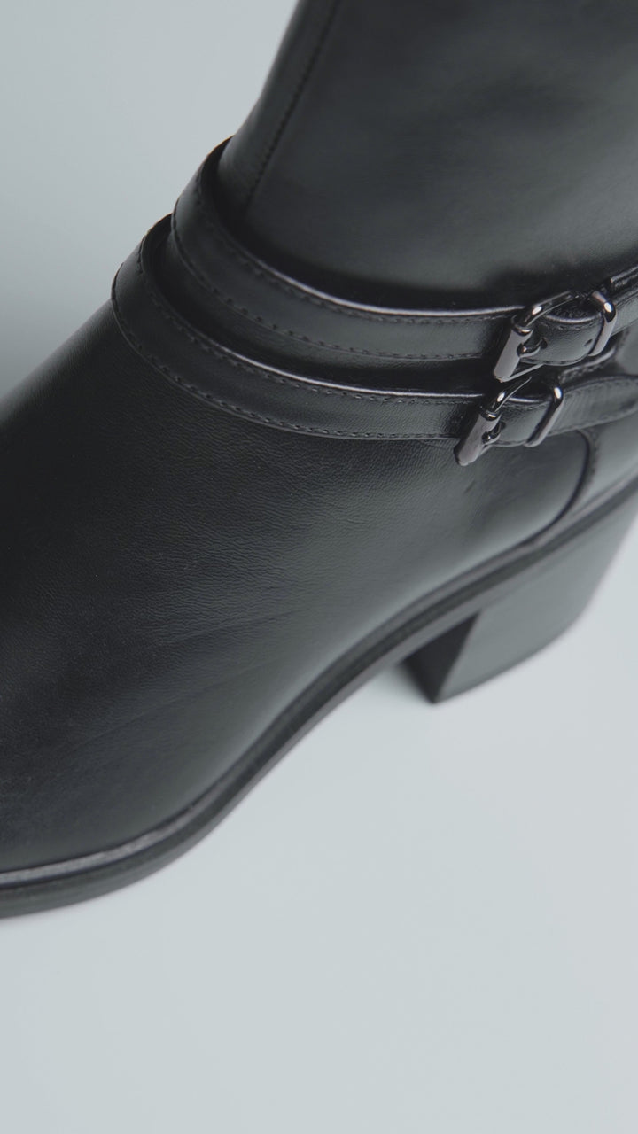 Regarde Le Ciel how to care for your leather shoes video tutorial